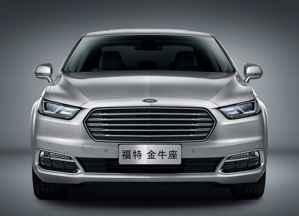 FORD REVELA EM XANGAI O TAURUS 2016, foto 3