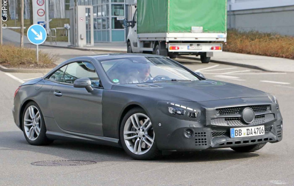 MERCEDES-BENZ RENOVARÁ O EMBLEMÁTICO MODELO SL, foto 3