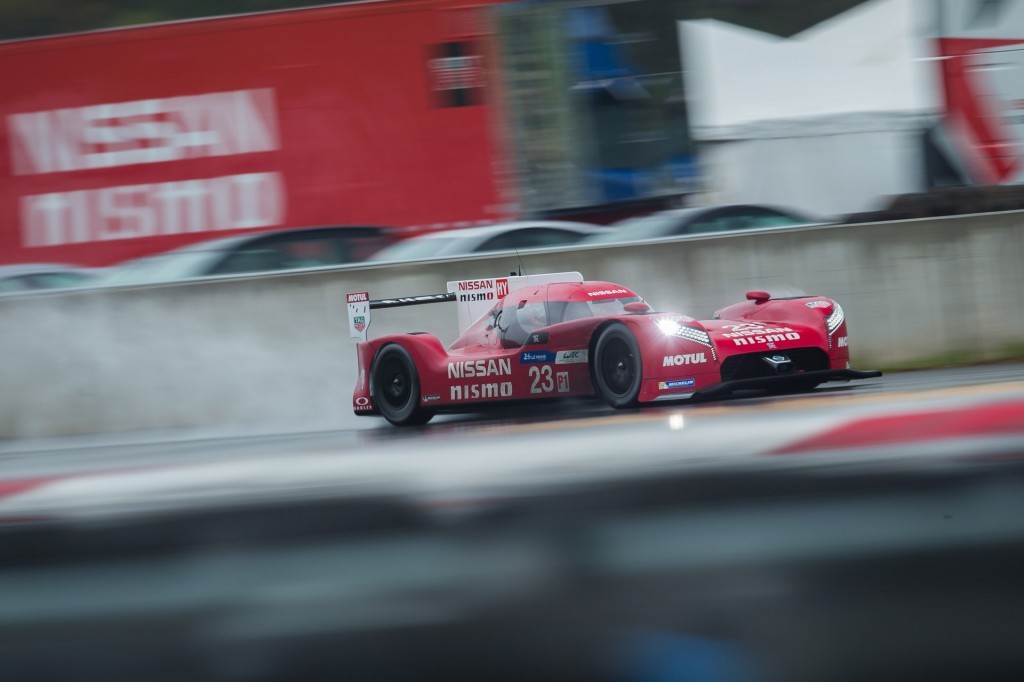 NISSAN GT-R LM NISMO SEGUE EM TESTES, foto 11