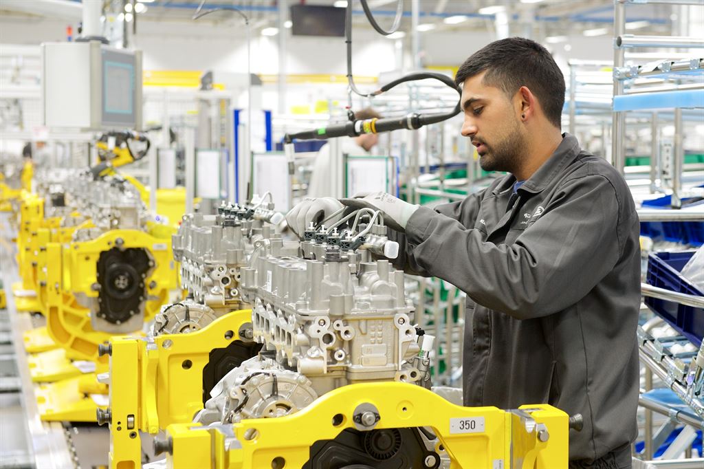 LAND ROVER INTRODUZ O AVANÇADO MOTOR INGENIUM PARA O DISCOVERY SPORT, foto 1