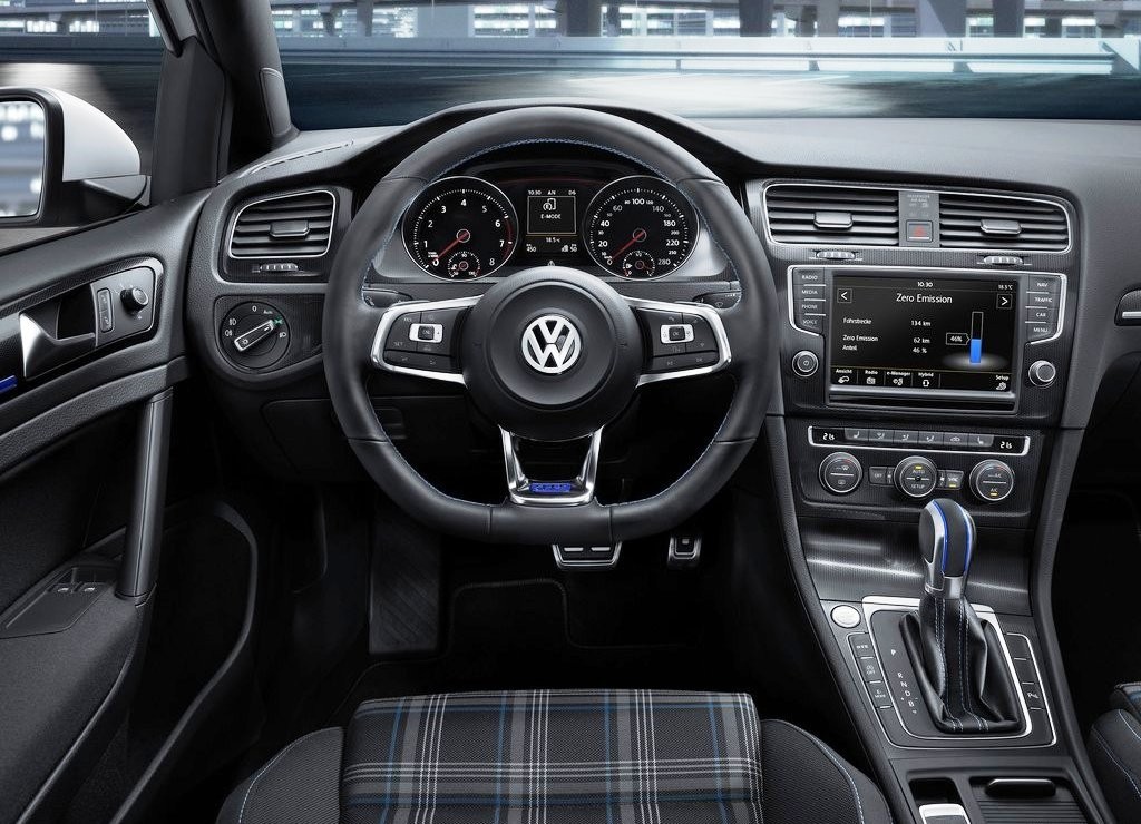 VW GOLF GTE CHEGA EM MAIO NA EUROPA, foto 31