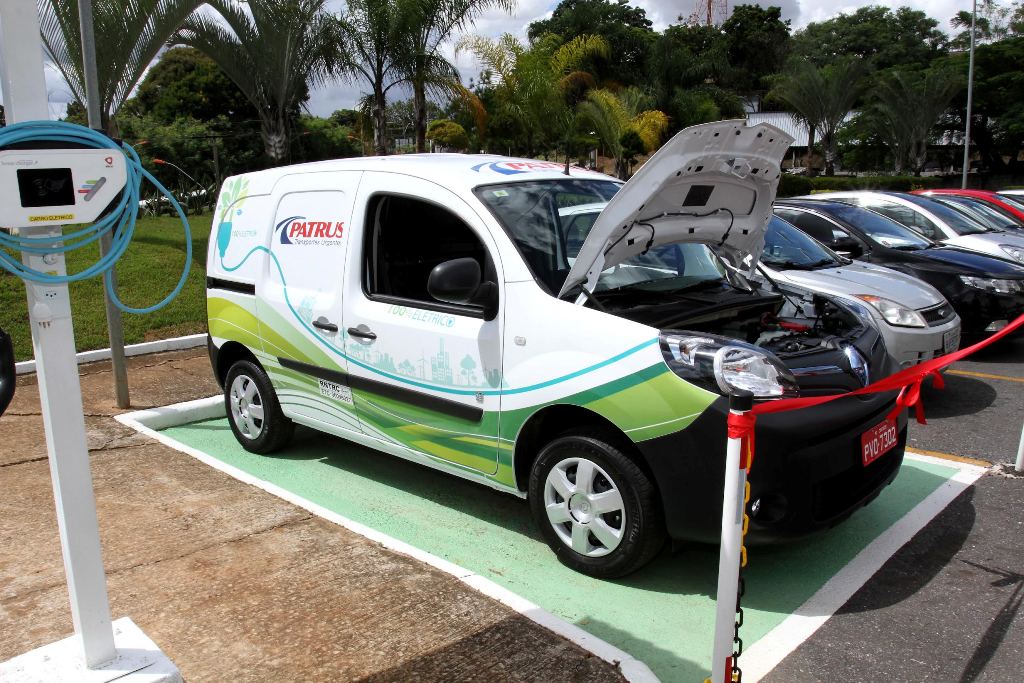 RENAULT KANGOO Z.E. É O PRIMEIRO VEÍCULO DE ENTREGAS ELÉTRICO DE MINAS GERAIS, foto 2