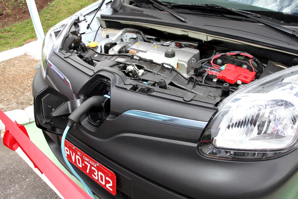 RENAULT KANGOO Z.E. É O PRIMEIRO VEÍCULO DE ENTREGAS ELÉTRICO DE MINAS GERAIS, foto 3