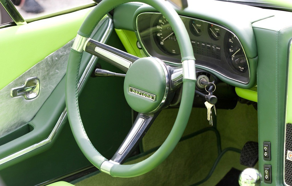 ANTIGOS MODELOS: BMW BERTONE SPICUP CONCEPT, foto 11
