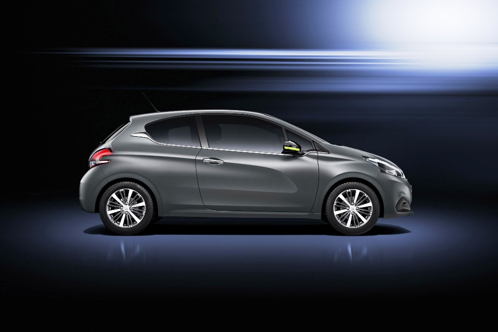 PEUGEOT 208 BlueHDi DE SÉRIE FAZ 50 KM/L, foto 18