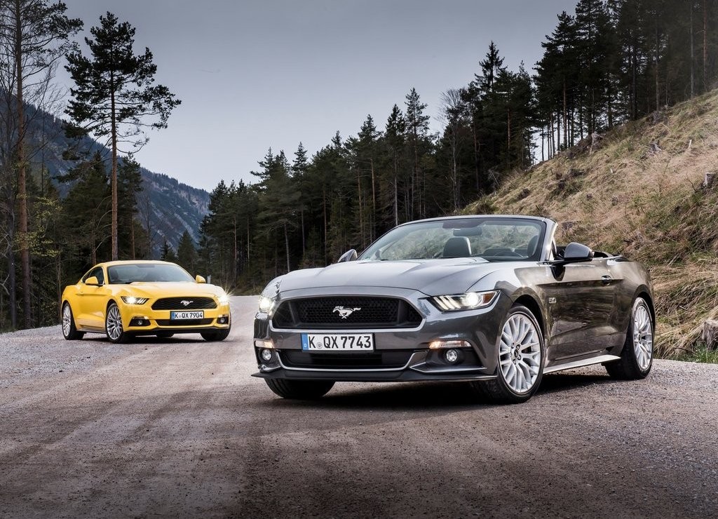 ESTE É O FORD MUSTANG CONVERSÍVEL NA VERSÃO EUROPEIA, foto 1