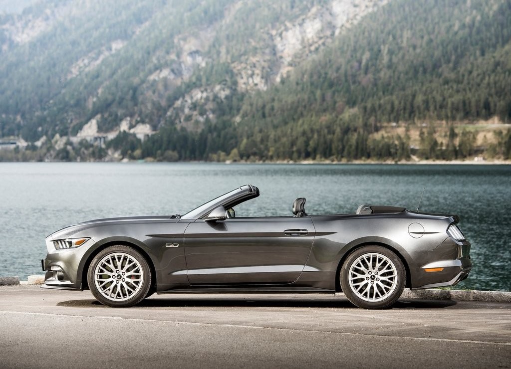 ESTE É O FORD MUSTANG CONVERSÍVEL NA VERSÃO EUROPEIA, foto 10