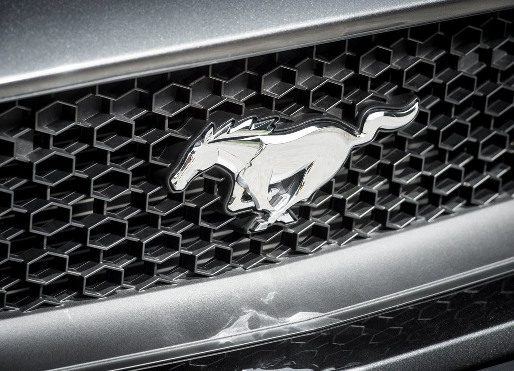 ESTE É O FORD MUSTANG CONVERSÍVEL NA VERSÃO EUROPEIA, foto 32