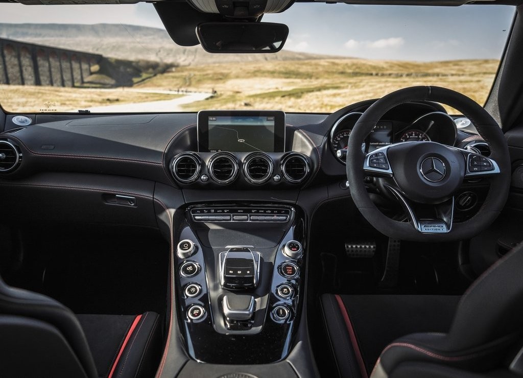MERCEDES-AMG GT S EM SUA VERSÃO BRITÂNICA, foto 16