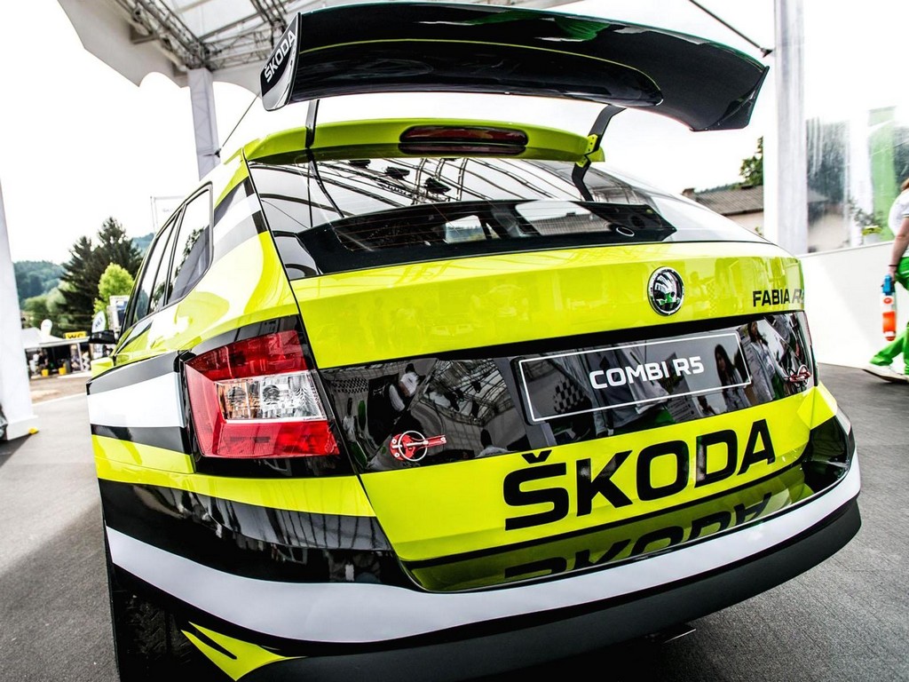 SKODA APRESENTA O FABIA COMBI R5 EM WÖRTHERSEE, foto 2