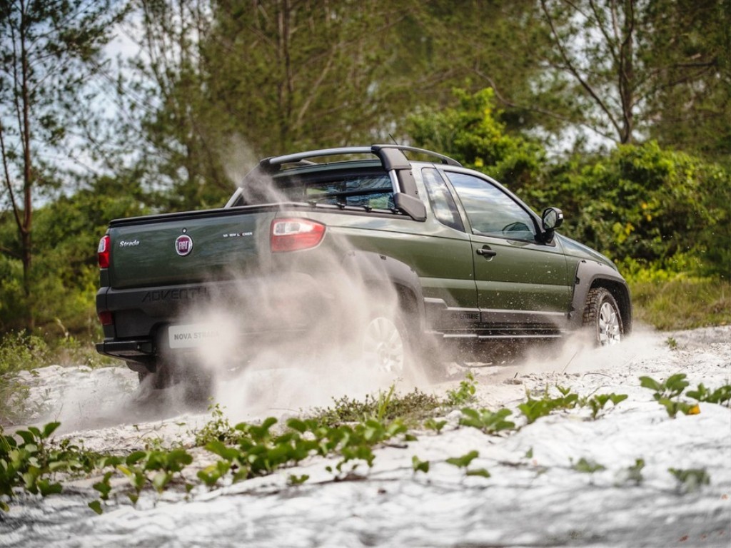 LINHA 2016 TORNA PICK-UP STRADA, VEÍCULO CAMPEÃO DE VENDAS DA FIAT, AINDA MAIS COMPETITIVA, foto 93