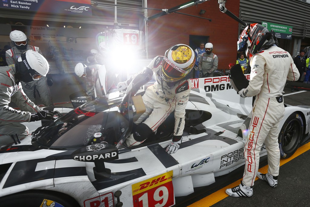 OPERAÇÕES PARA CORRER NO LIMITE - TRÊS PORSCHE 919 HYBRID EM LE MANS, foto 5