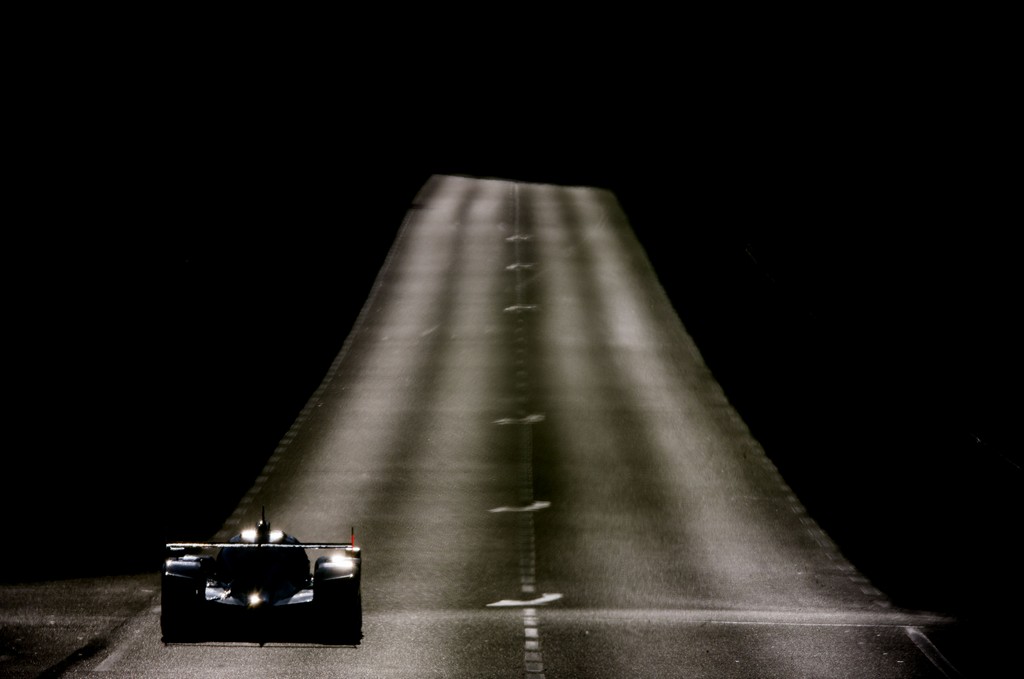 OPERAÇÕES PARA CORRER NO LIMITE - TRÊS PORSCHE 919 HYBRID EM LE MANS, foto 7