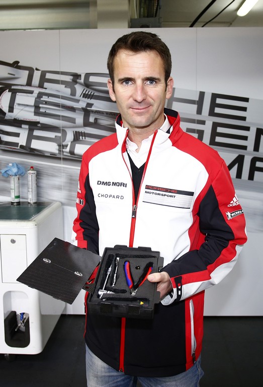 OPERAÇÕES PARA CORRER NO LIMITE - TRÊS PORSCHE 919 HYBRID EM LE MANS, foto 14