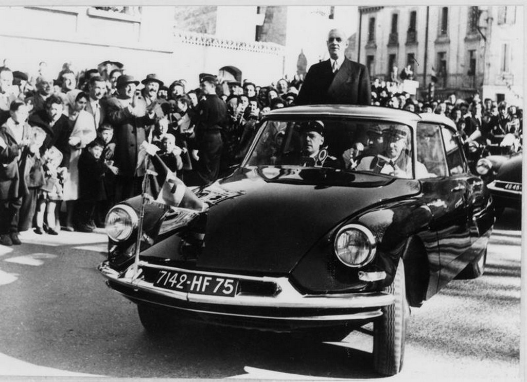 DS WEEK, EM PARIS, PARA COMEMORAR 60 ANOS DE HISTÓRIA, foto 3