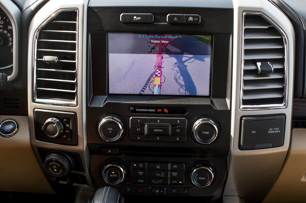 FORD APRESENTA O ASSISTENTE DE RÉ PARA REBOQUE, NOVA TECNOLOGIA EXCLUSIVA DA F-150, foto 6