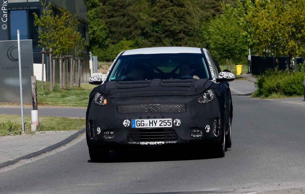 KIA NIRO FOTOGRAFADO EM TESTES NA EUROPA, foto 1
