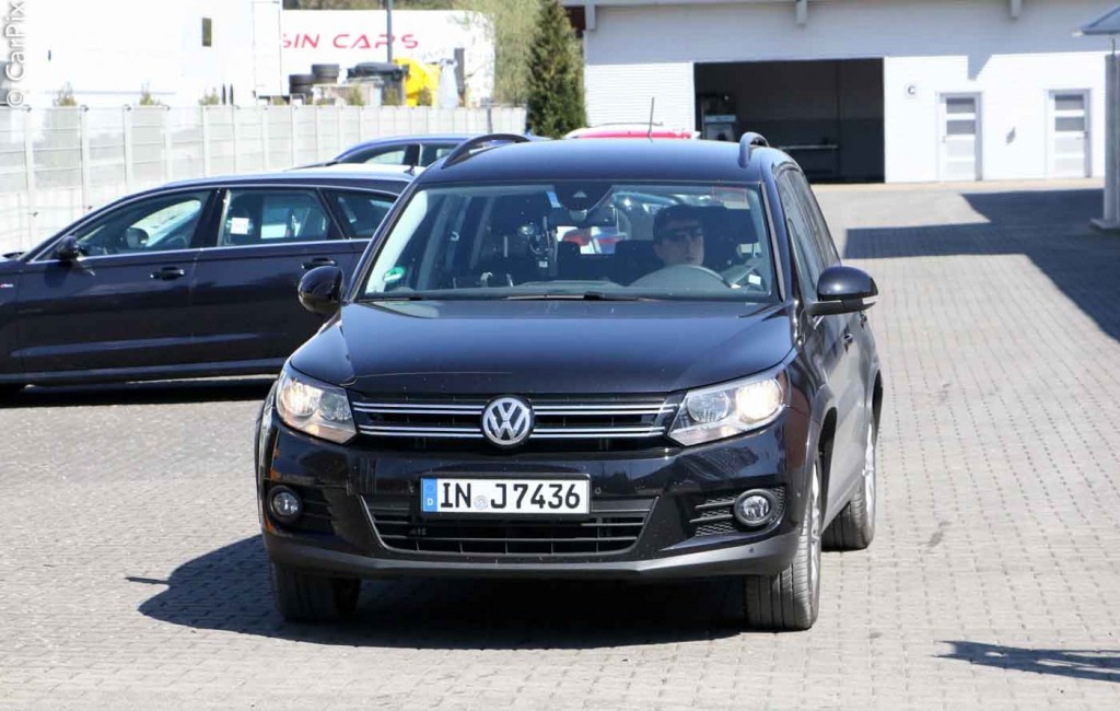 AUDI Q1 USANDO UM VW TIGUAN COMO “MULA”, foto 1