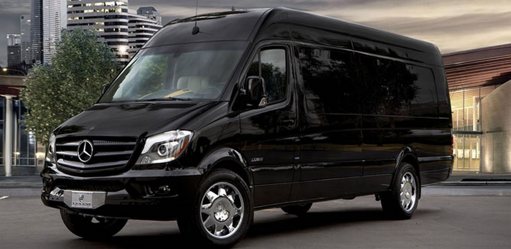 MERCEDES-BENZ SPRINTER PREPARADO PELA LEXANI MOTORCARS, foto 1