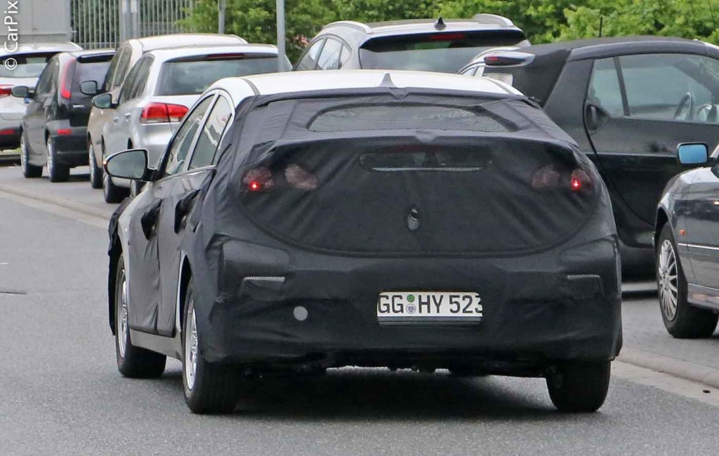HYUNDAI PREPARA CONCORRENTE DO TOYOTA PRIUS, foto 11