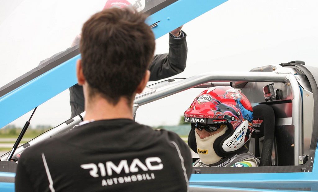 TAJIMA RIMAC E-RUNNER CONCEPT_ONE: UMA MÁQUINA ELÉTRICA PARA PIKES PEAK, foto 4