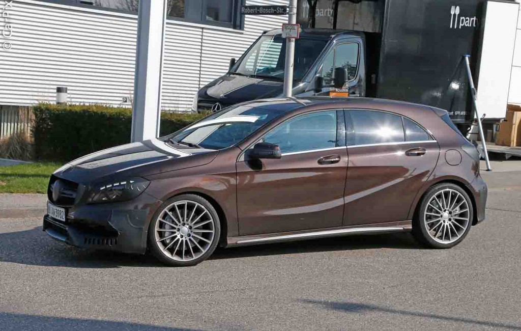 MERCEDES-AMG A 45 S PODERÁ SURGIR COM 400 CV, foto 4
