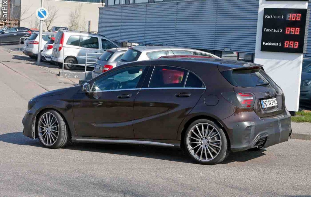 MERCEDES-AMG A 45 S PODERÁ SURGIR COM 400 CV, foto 6