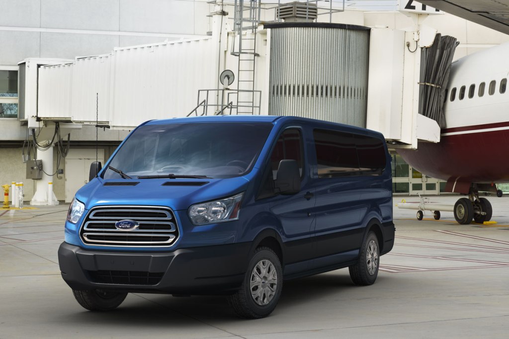 FORD ATUALIZA A TRANSIT, foto 3