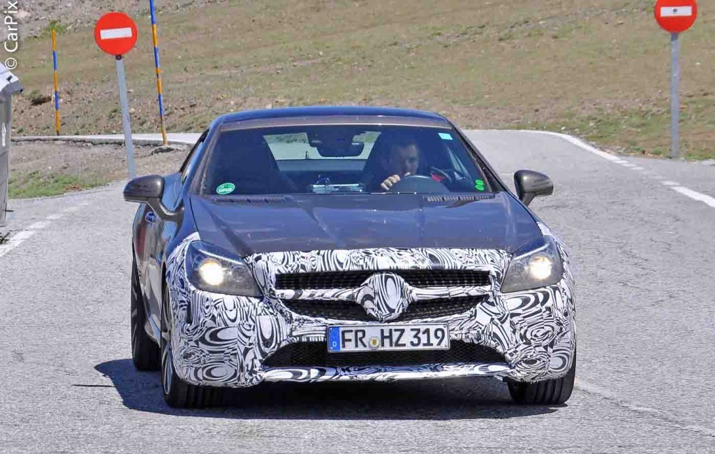 MERCEDES-BENZ SLC PODERÁ TER VERSÃO 450 AMG SPORT, foto 1
