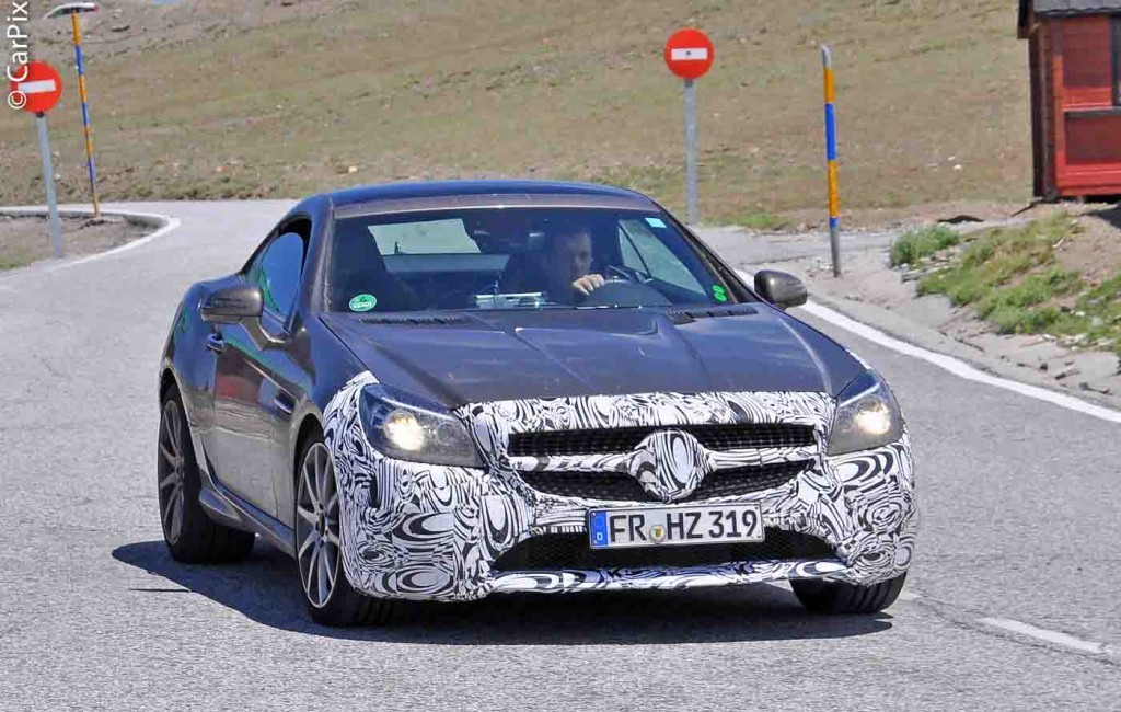 MERCEDES-BENZ SLC PODERÁ TER VERSÃO 450 AMG SPORT, foto 2