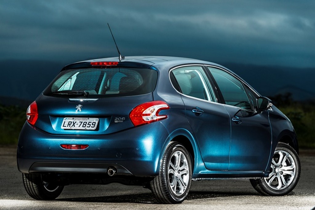 PEUGEOT 208 CHEGA AINDA MAIS COMPLETO NA LINHA 2016 E PELO MESMO PREÇO DAS VERSÕES 2015, foto 5
