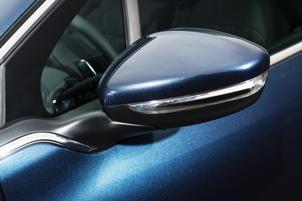 PEUGEOT 208 CHEGA AINDA MAIS COMPLETO NA LINHA 2016 E PELO MESMO PREÇO DAS VERSÕES 2015, foto 25