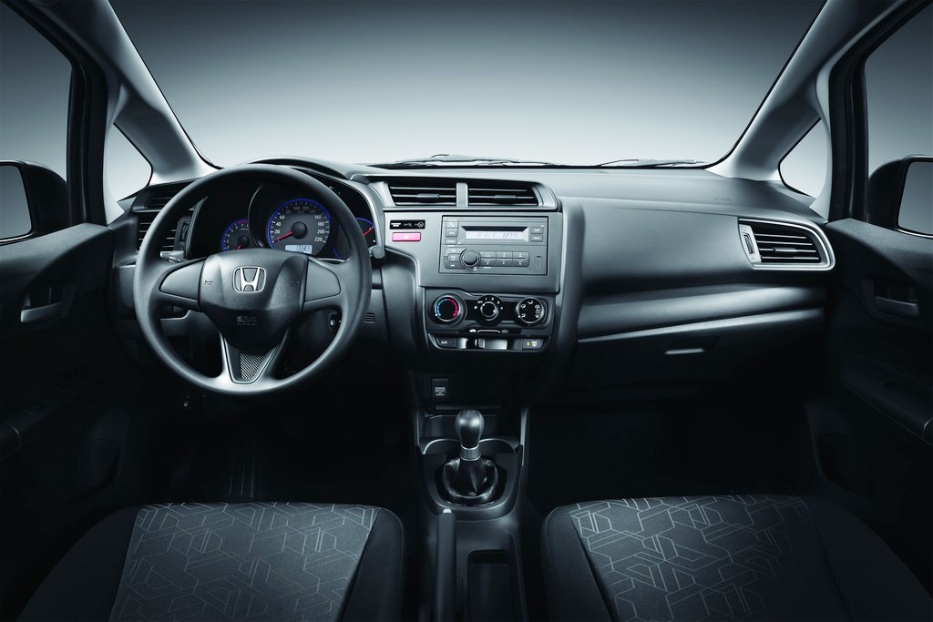HONDA FIT GANHA NOVOS ATRATIVOS EM SUA LINHA 2016, foto 5