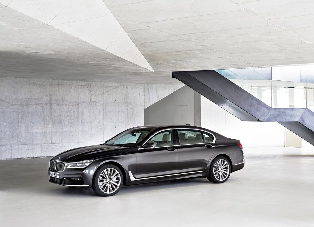 NOVA GERAÇÃO DO BMW SÉRIE 7 AGORA É OFICIAL, foto 4