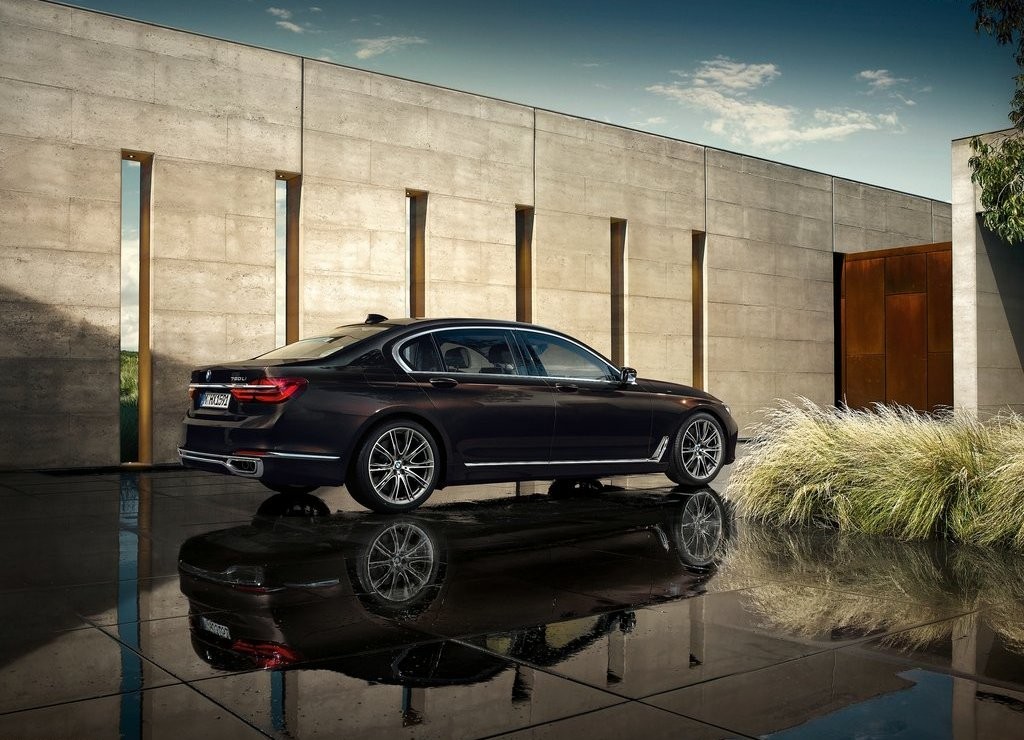 NOVA GERAÇÃO DO BMW SÉRIE 7 AGORA É OFICIAL, foto 22