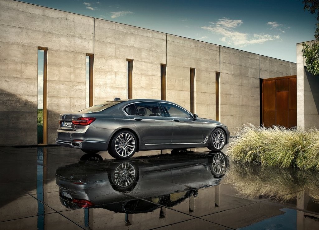 NOVA GERAÇÃO DO BMW SÉRIE 7 AGORA É OFICIAL, foto 23
