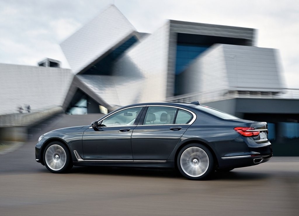 NOVA GERAÇÃO DO BMW SÉRIE 7 AGORA É OFICIAL, foto 28