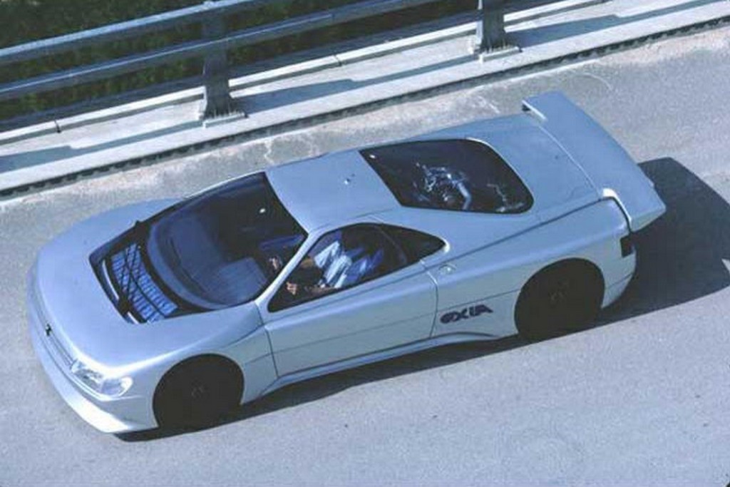 ANTIGOS MODELOS: PEUGEOT OXIA CONCEPT, foto 6