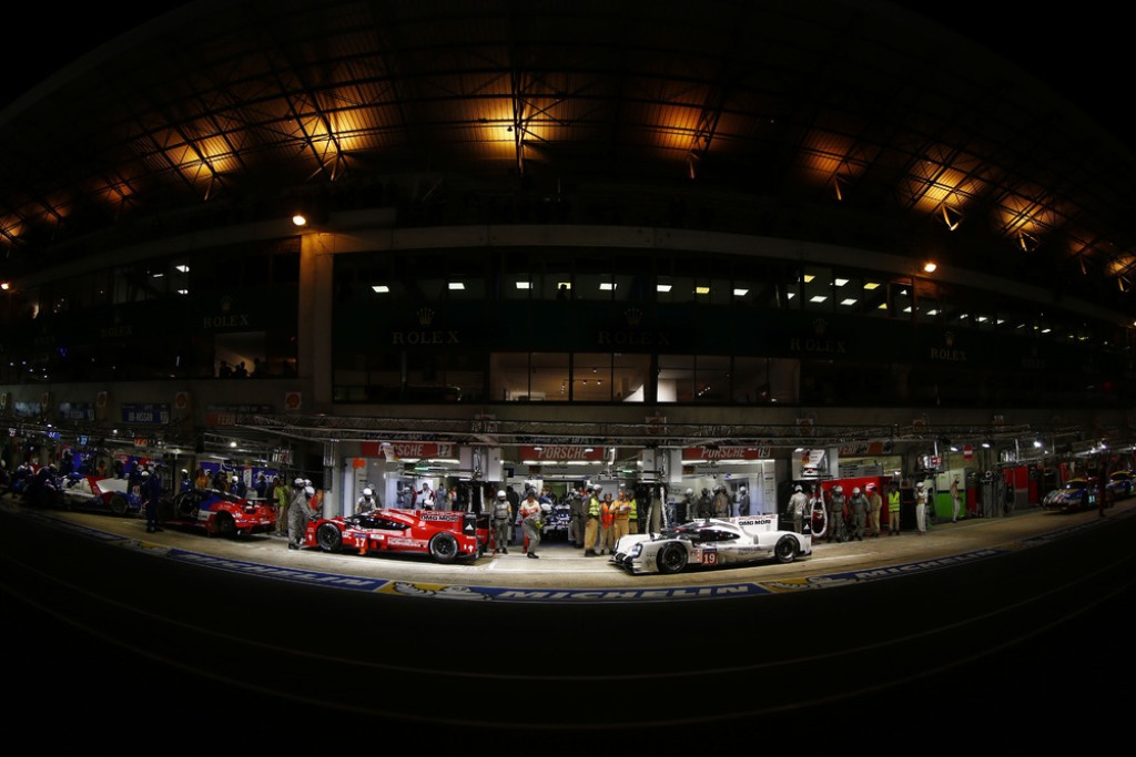 DOBRADINHA DOS PORSCHE 919 HYBRID EM LE MANS, foto 4