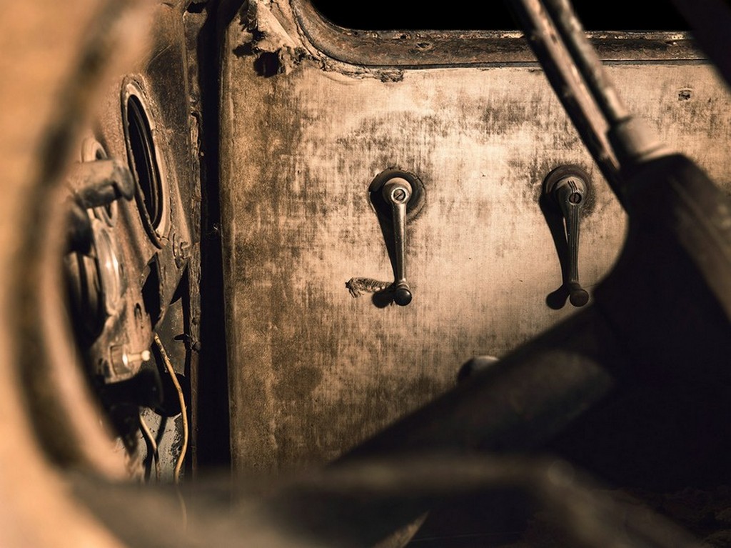 O TOYOTA MAIS ANTIGO JÁ FABRICADO DESCANSA NO MUSEU LOUWMAN NA HOLANDA, foto 6
