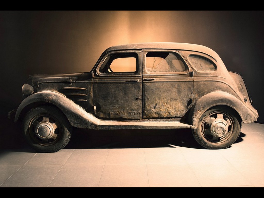 O TOYOTA MAIS ANTIGO JÁ FABRICADO DESCANSA NO MUSEU LOUWMAN NA HOLANDA, foto 8