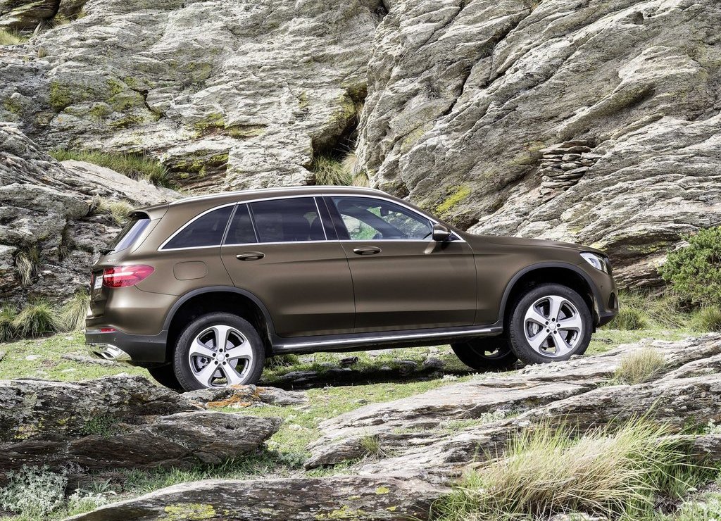 MERCEDES-BENZ REVELA O GLC, foto 20