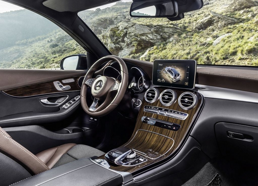 MERCEDES-BENZ REVELA O GLC, foto 38