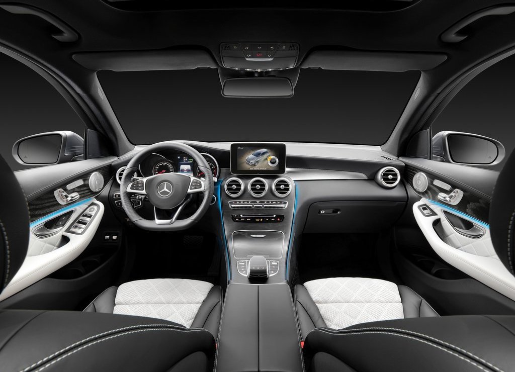 MERCEDES-BENZ REVELA O GLC, foto 42