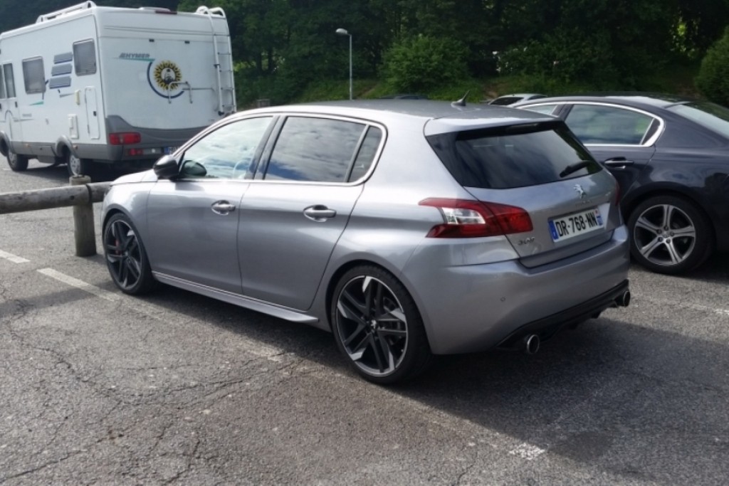 PEUGEOT 308 GTI SERÁ MOSTRADO COM MOTORES DE 250 E 270 CV, foto 2