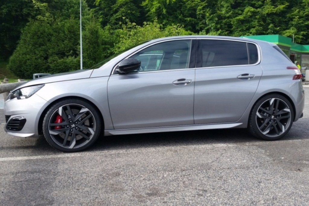PEUGEOT 308 GTI SERÁ MOSTRADO COM MOTORES DE 250 E 270 CV, foto 3