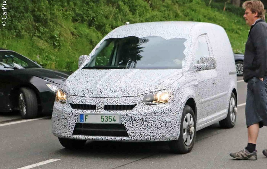 SKODA ROOMSTER SERÁ RENOVADO, foto 2
