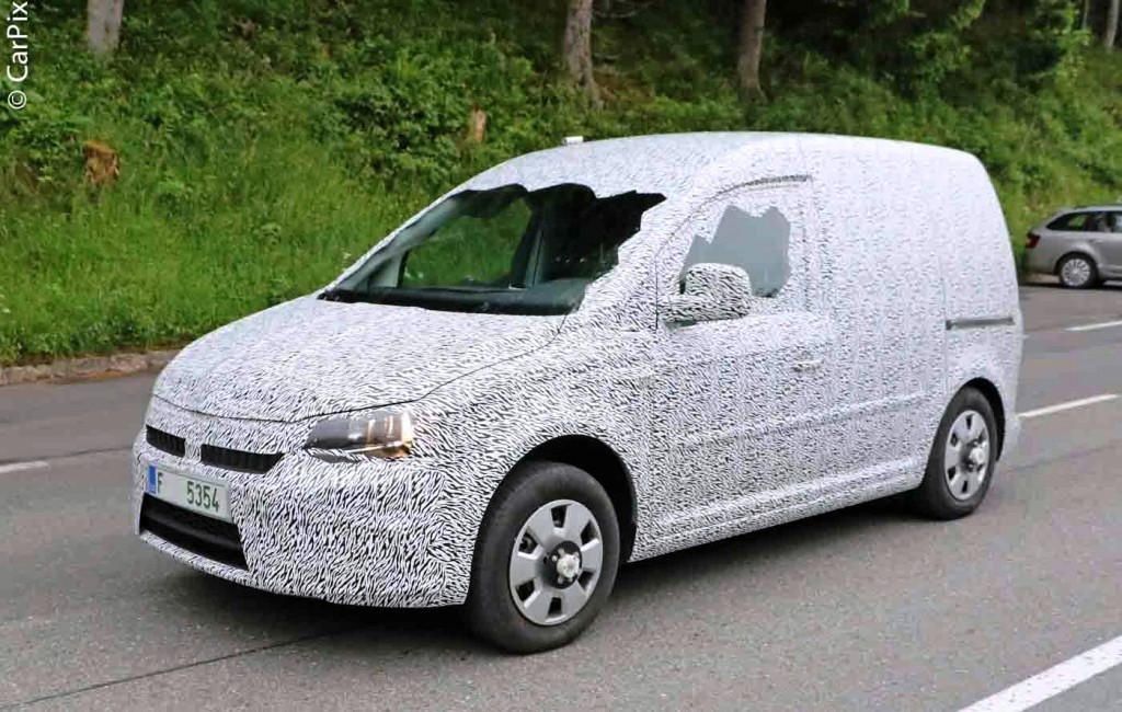 SKODA ROOMSTER SERÁ RENOVADO, foto 3