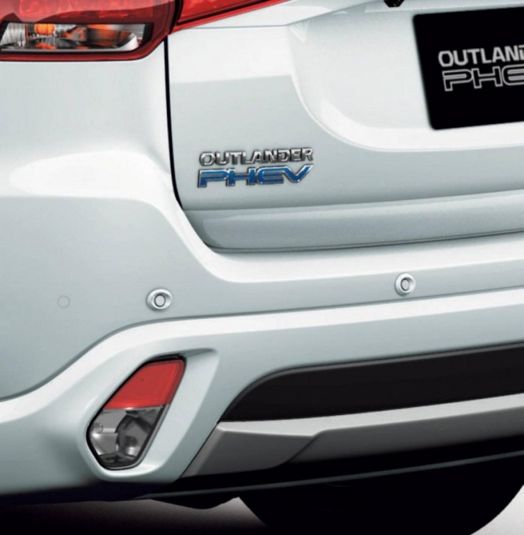 MITSUBISHI MOSTRA O OUTLANDER PHEV RENOVADO, foto 5