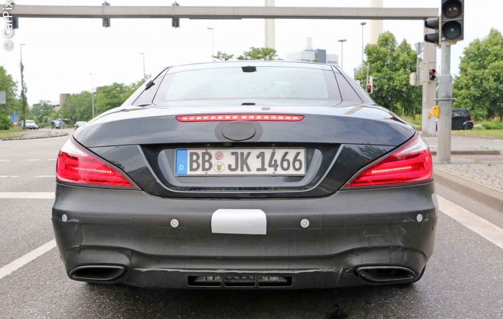 MERCEDES-BENZ SL TERÁ UM RESTYLING SIGNIFICATIVO, foto 7